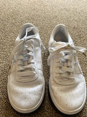 PUMA all leather sneakers - 8.5